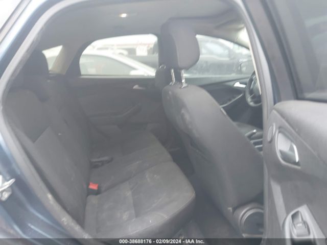 1FADP3M23JL201343 Ford FOCUS SEL