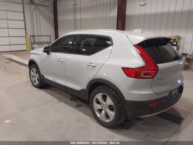 2021 VOLVO XC40 YV4162UK1M2598634 Photo 2
