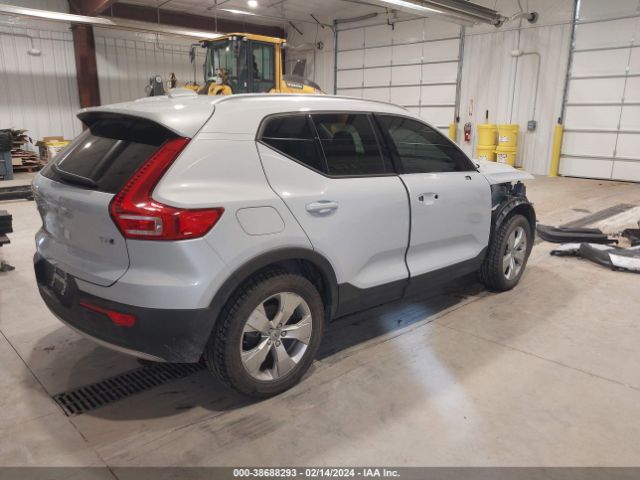 2021 VOLVO XC40 YV4162UK1M2598634 Photo 3
