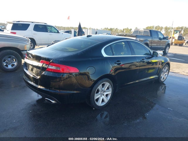 2010 JAGUAR XF SAJWA0FA8AHR61537 Photo 3