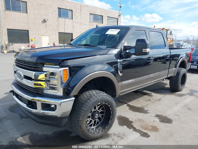 Ford F-250 King Ranch 2019 1FT7W2BT9KEG02157 Image 2