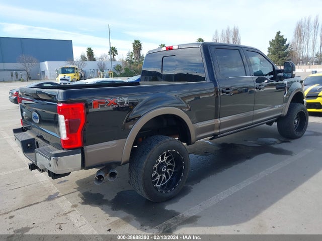 Ford F-250 King Ranch 2019 1FT7W2BT9KEG02157 Image 4