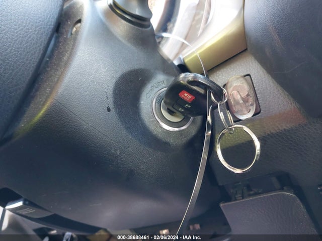 Toyota RAV4 LE 2017 2T3ZFREV4HW368607 Image 11