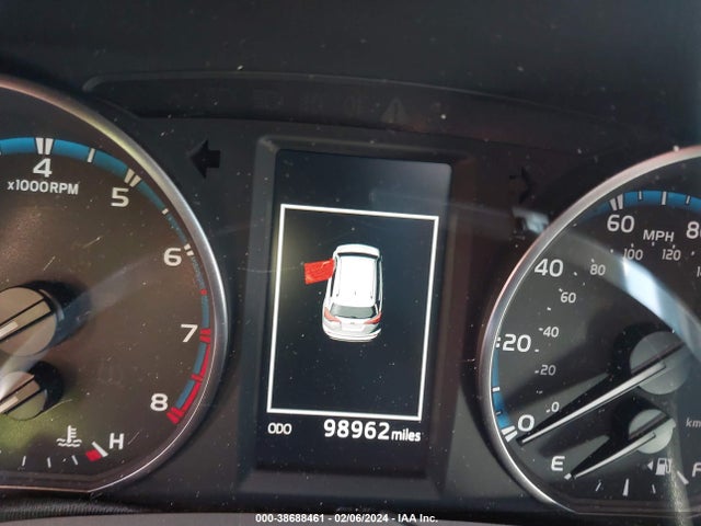 Toyota RAV4 LE 2017 2T3ZFREV4HW368607 Image 16