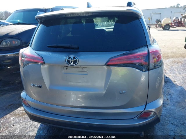 Toyota RAV4 LE 2017 2T3ZFREV4HW368607 Image 17