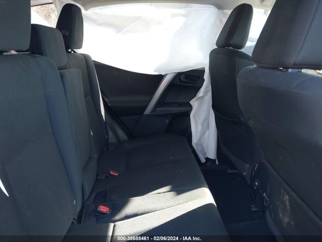 Toyota RAV4 LE 2017 2T3ZFREV4HW368607 Image 8