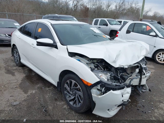 Honda CIVIC EX 2018 19XFC2F78JE032088 main image
