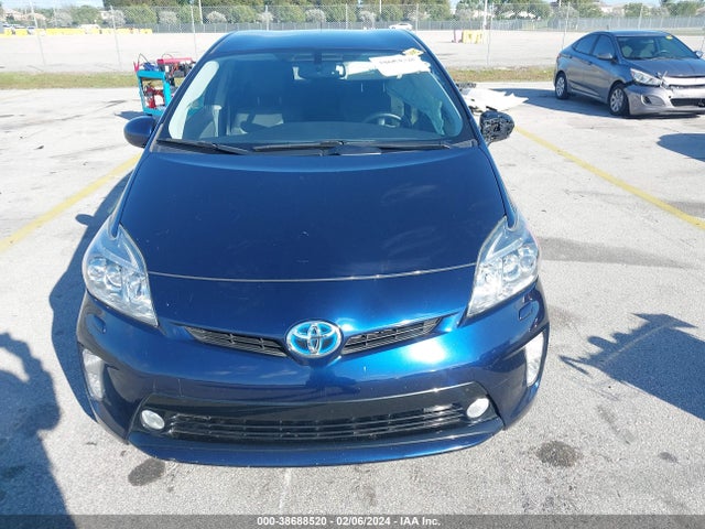 Toyota PRIUS 2015 JTDKN3DU4F1988198 Image 12