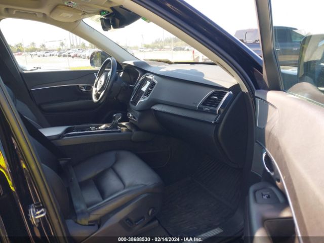YV4102CK5L1601896 Volvo Xc90 T5 Momentum 7 Passenger