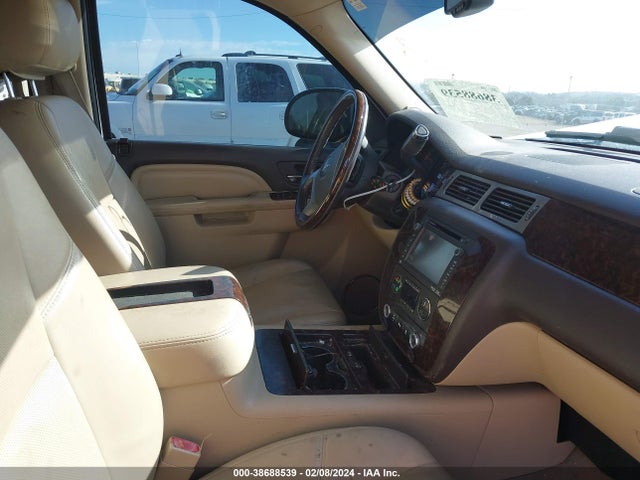 Продажа на аукционе авто 2014 Gmc Yukon Denali, vin: 1GKS1EEF2ER159318, номер лота: 38688539