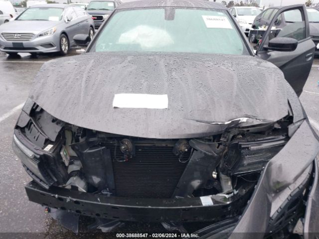2C3CDXHGXJH306992 Dodge Charger Sxt Plus Rwd