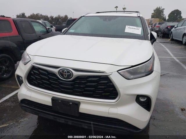 Toyota Highlander Xle 2020 5TDGZRAH3LS030219 Image 12