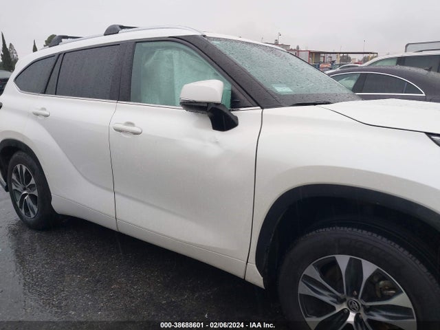 Toyota Highlander Xle 2020 5TDGZRAH3LS030219 Image 13
