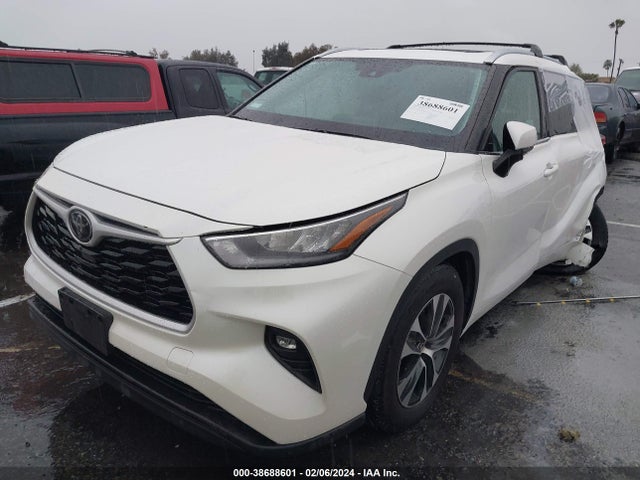 Toyota Highlander Xle 2020 5TDGZRAH3LS030219 Image 2