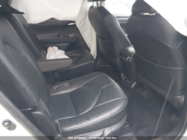 Toyota Highlander Xle 2020 5TDGZRAH3LS030219 Image 8