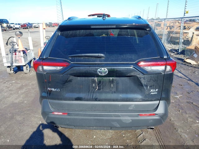 2023 TOYOTA RAV4 XLE VIN: 2T3P1RFV6PW367557