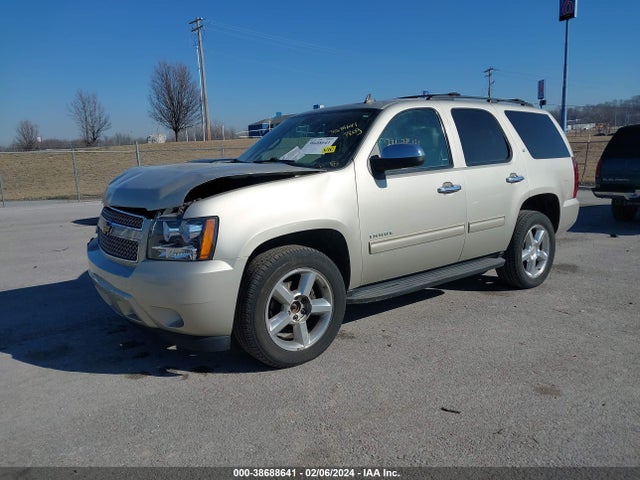 Chevrolet Tahoe Lt 2014 1GNSKBE08ER162556 Image 2