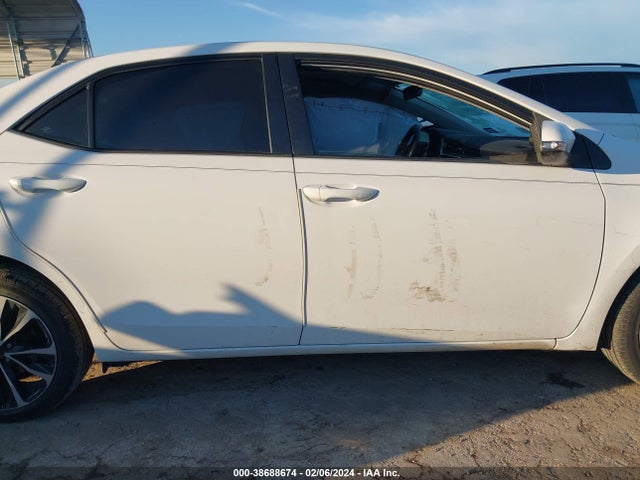 Toyota COROLLA SE 2017 5YFBURHE1HP729286 Image 13