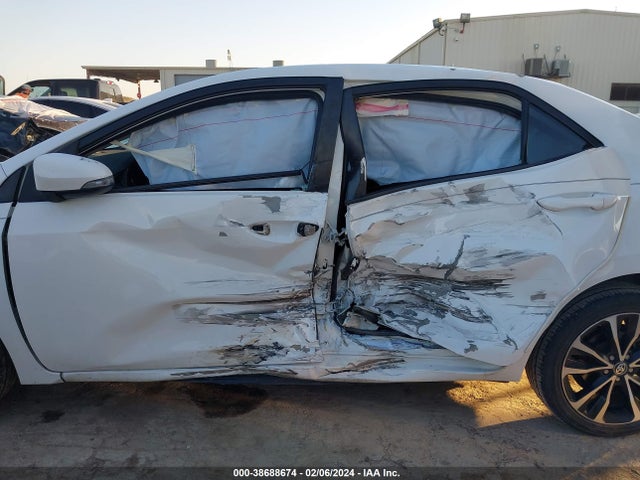 Toyota COROLLA SE 2017 5YFBURHE1HP729286 Image 14