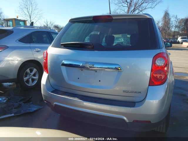 Chevrolet EQUINOX LS 2015 2GNALAEK6F1160366 Image 17