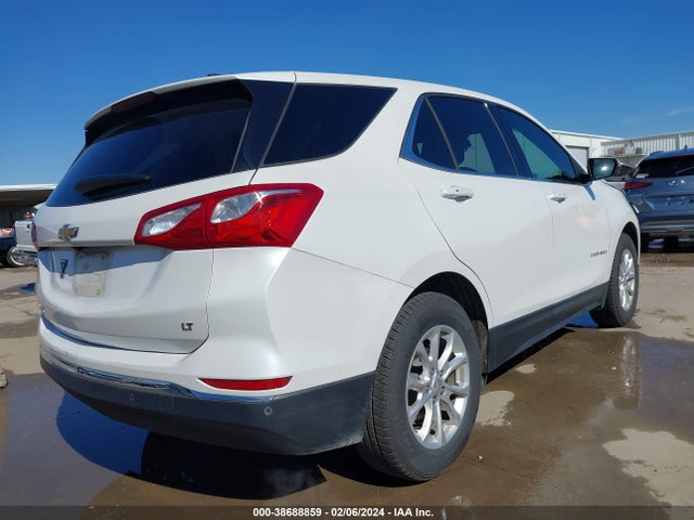 Chevrolet EQUINOX LT 2018 2GNAXJEVXJ6163104 Image 4