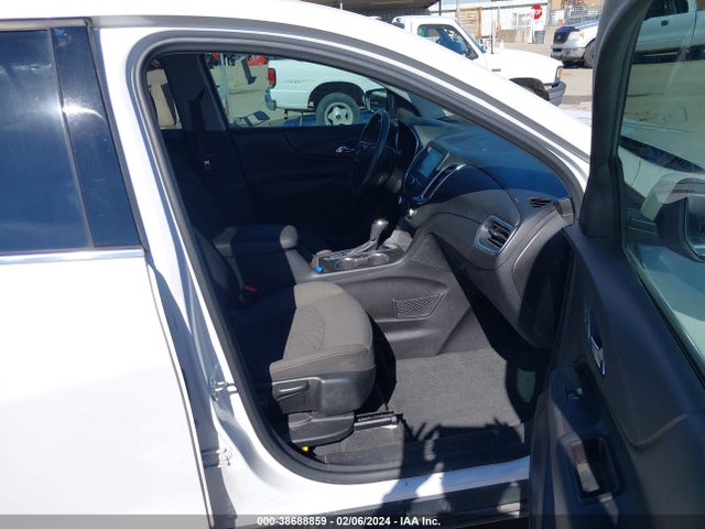 Chevrolet EQUINOX LT 2018 2GNAXJEVXJ6163104 Image 5