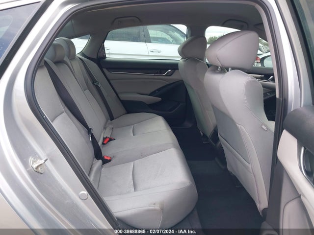 Honda ACCORD LX 2018 1HGCV1F1XJA259967 Image 8