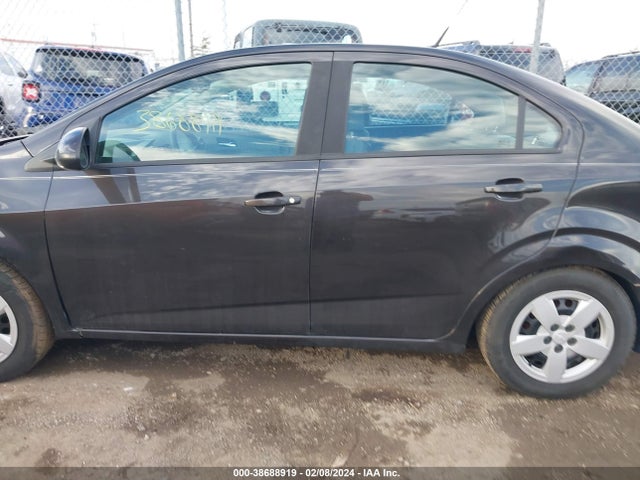 Chevrolet Sonic Ls Auto 2014 1G1JA5SH8E4206662 Image 14