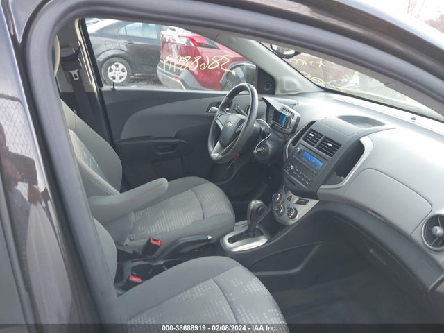 Chevrolet Sonic Ls Auto 2014 1G1JA5SH8E4206662 Image 5