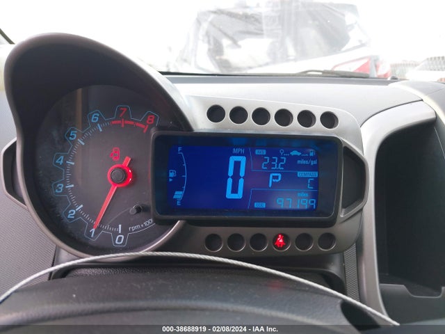 Chevrolet Sonic Ls Auto 2014 1G1JA5SH8E4206662 Image 7