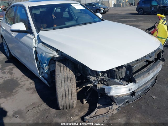 BMW 330i Xdrive 2017 WBA8D9C58HK677958 Image 6