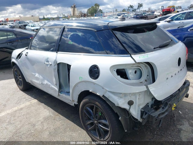 2015 MINI PACEMAN WMWSS1C53FWN95171 Photo 2