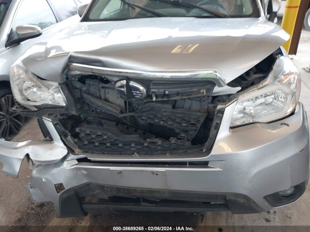 Subaru Forester 2.5i Touring 2016 JF2SJAXC0GH560481 Image 6