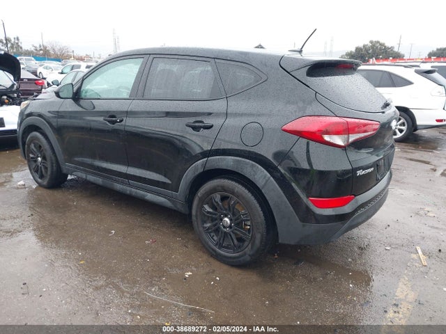 Hyundai TUCSON SE 2017 KM8J23A47HU285992 Image 3