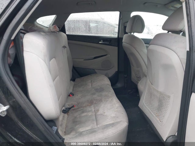 Hyundai TUCSON SE 2017 KM8J23A47HU285992 Image 8