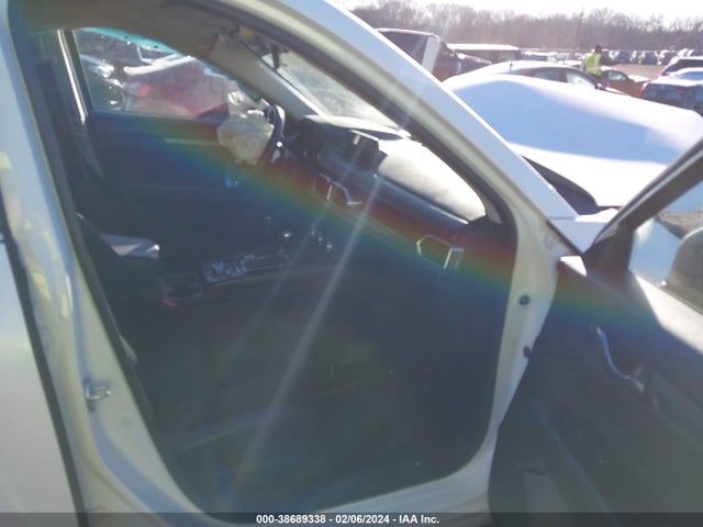 JM3KFBBMXJ0330742 Mazda CX-5 SPORT