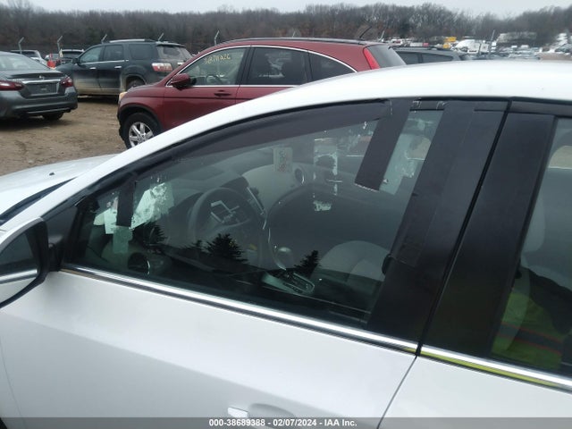 Chevrolet Cruze 1lt Auto 2015 1G1PC5SB3F7284153 Image 13