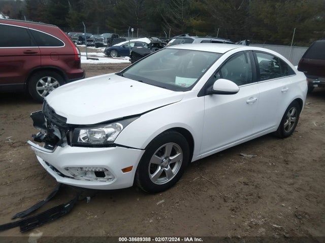 Chevrolet Cruze 1lt Auto 2015 1G1PC5SB3F7284153 Image 2