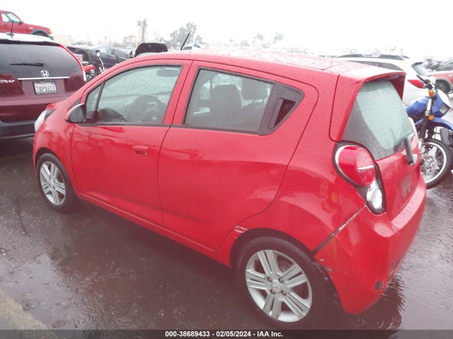 Chevrolet Spark 1lt Auto 2014 KL8CD6S95EC561020 Image 3