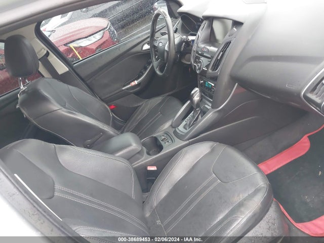 2012 FORD FOCUS TITANIUM VIN: 1FAHP3N21CL285214