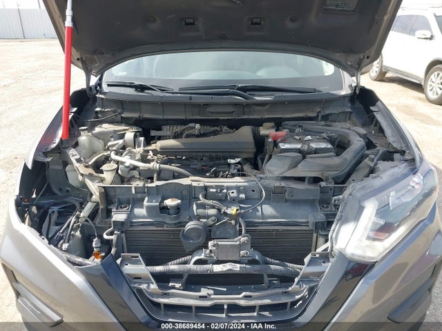 Nissan ROGUE S 2017 KNMAT2MT6HP604795 Image 10