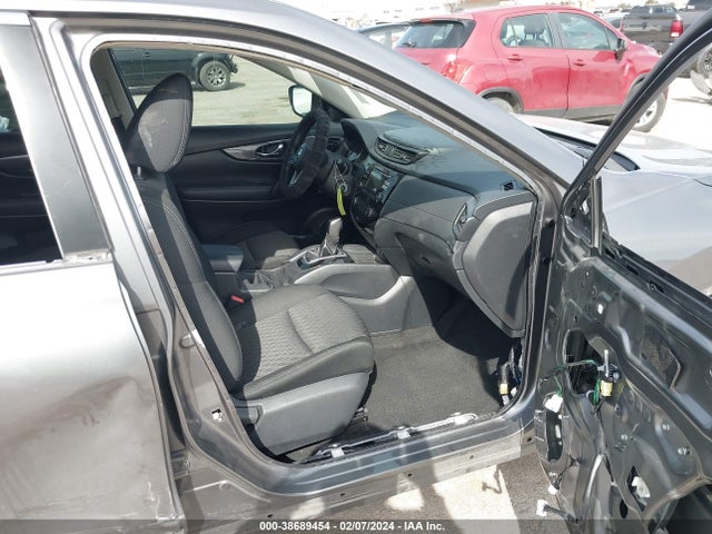 Nissan ROGUE S 2017 KNMAT2MT6HP604795 Image 5