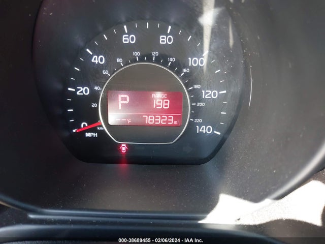 KIA SOUL + 2016 KNDJP3A5XG7344089 Image 7
