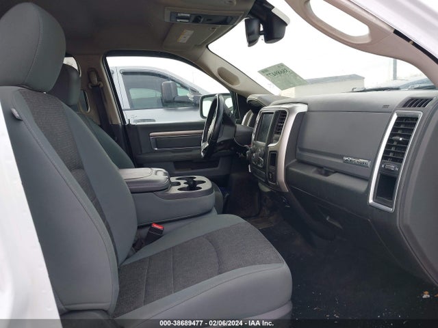 3C6RR7LT5HG582719 RAM 1500 Big Horn  4x4 5'7 Box