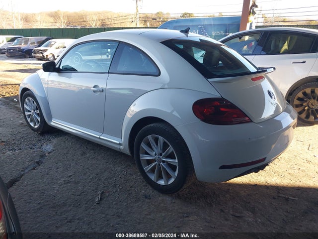3VWFD7AT7JM706281 Volkswagen Beetle 2.0t Coast/2.0t S