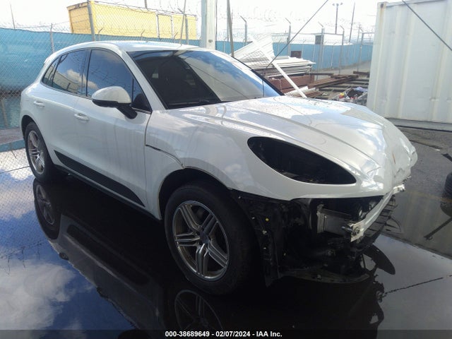 2021 PORSCHE MACAN WP1AA2A54MLB11631 Photo 0