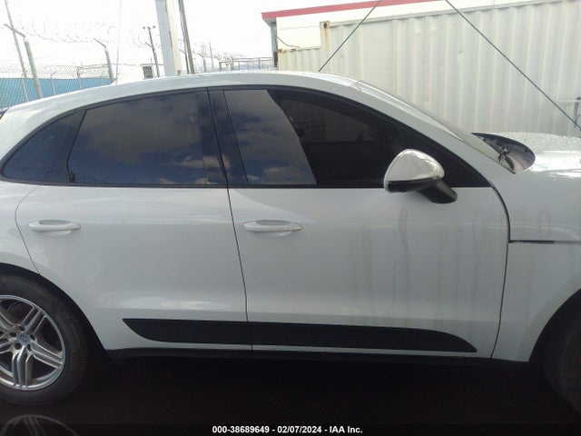 Porsche Macan 2021 WP1AA2A54MLB11631 Image 14