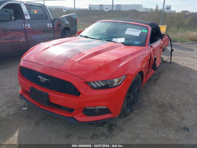 Ford Mustang V6 2016 1FATP8EM2G5260647 Image 2