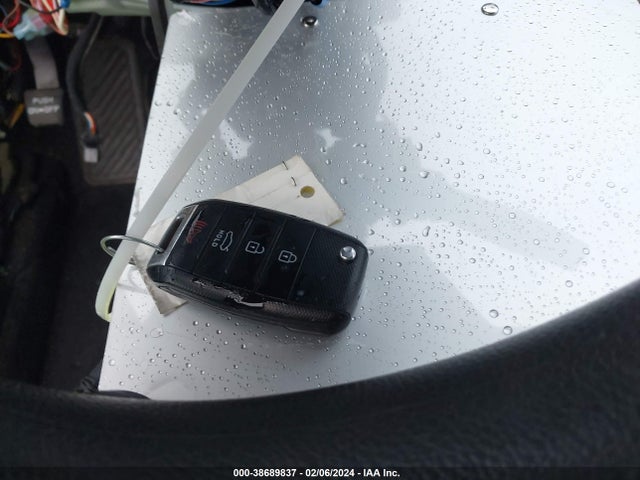KIA Optima Lx 2015 KNAGM4A72F5663374 Image 11