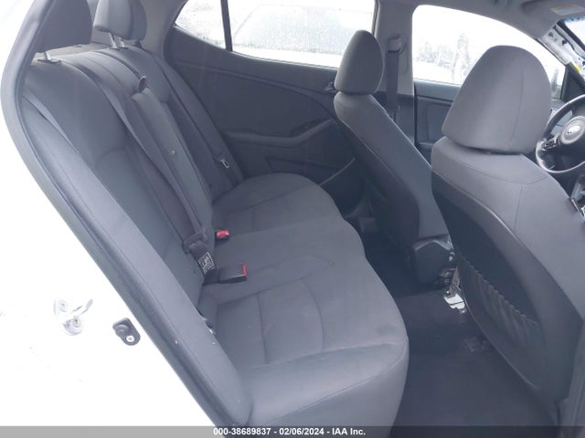 KIA Optima Lx 2015 KNAGM4A72F5663374 Image 8